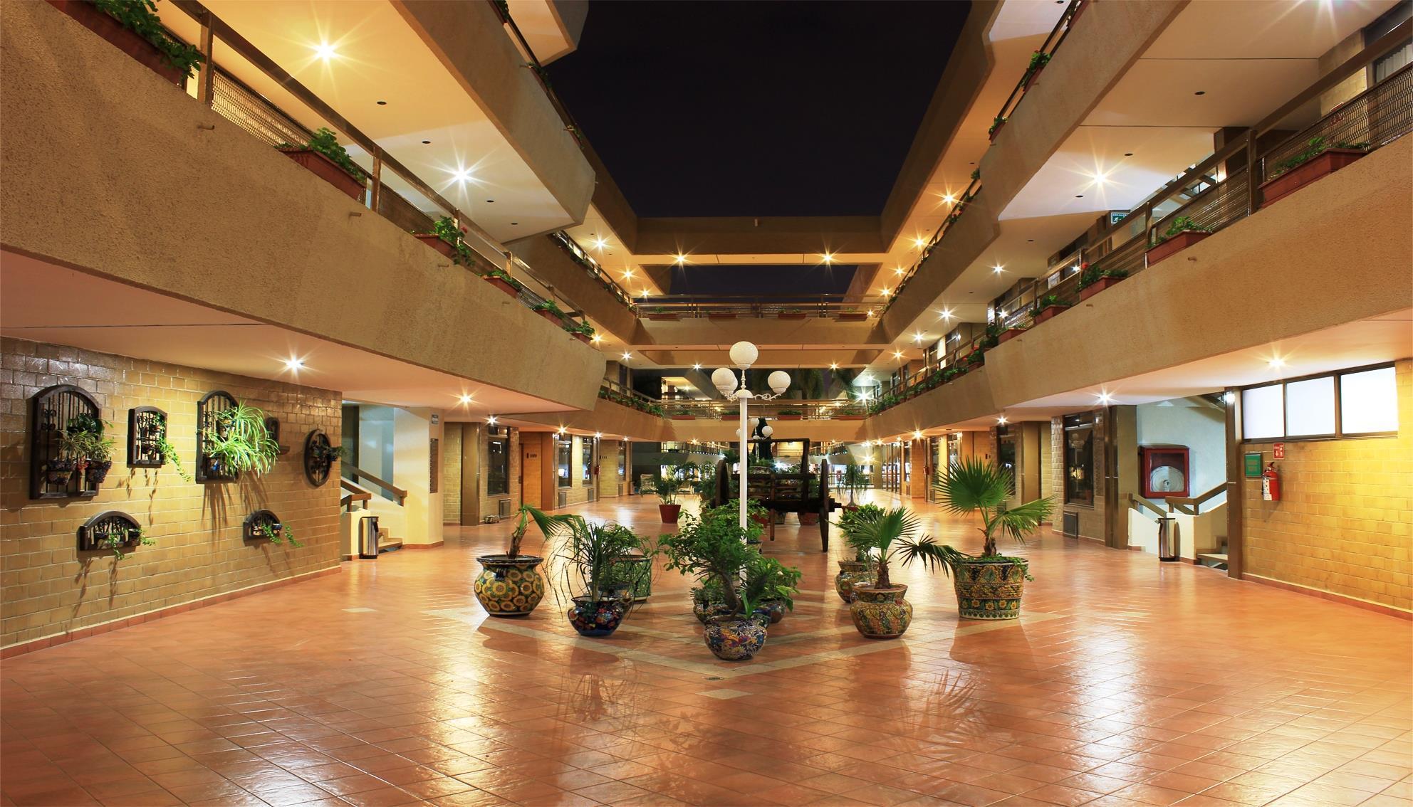 Hotel Western Plaza Florida & Tower