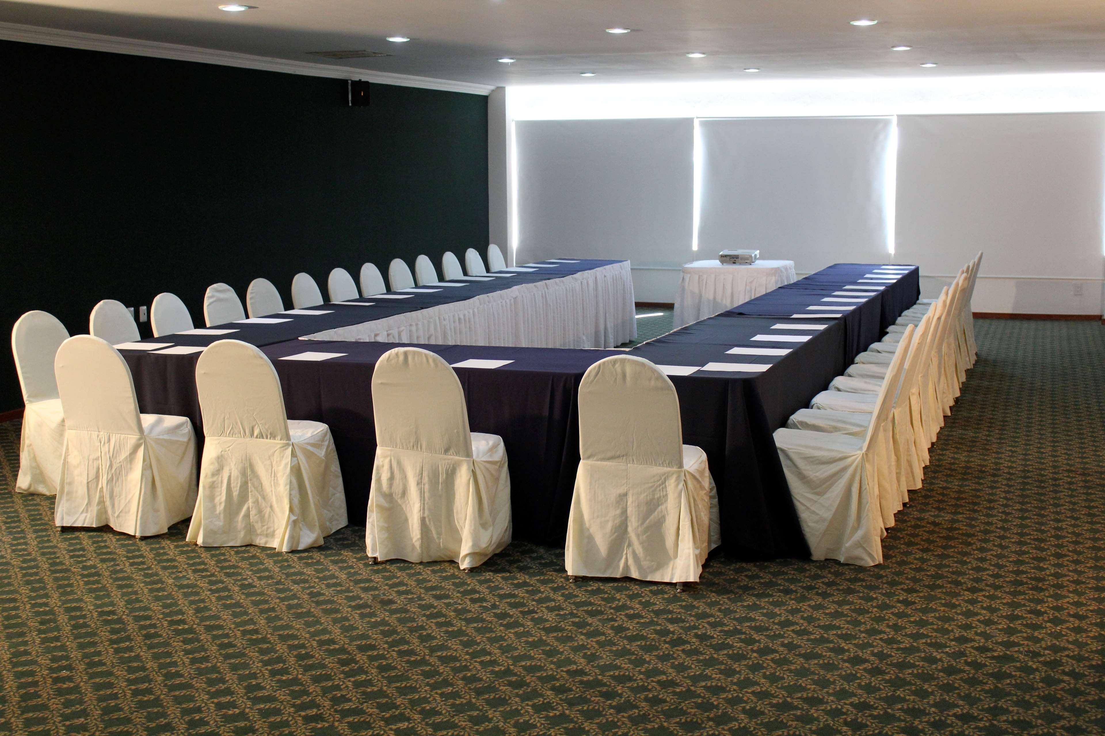 Hotel Western Plaza Florida & Tower Irapuato