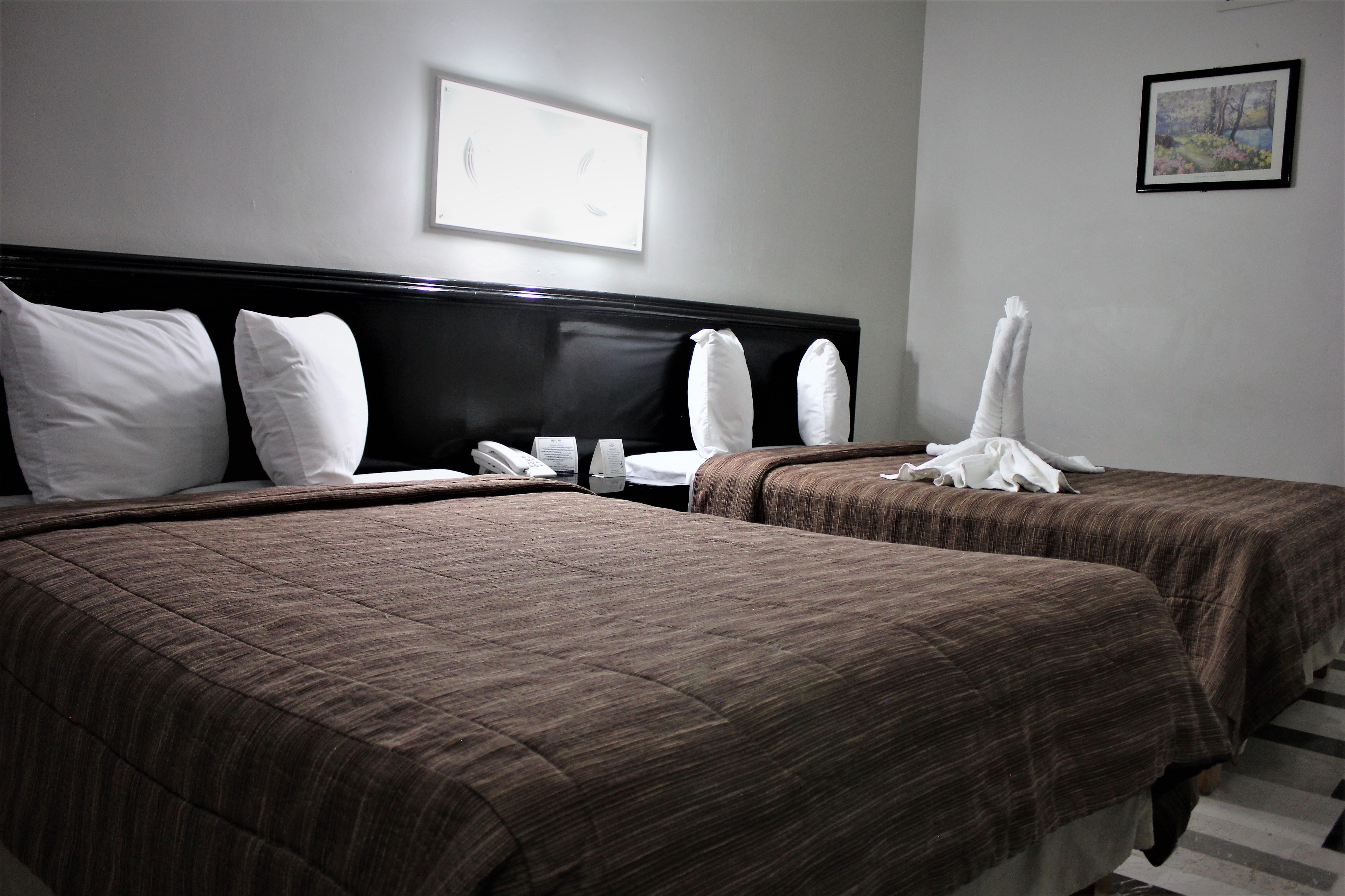 Aristos Hotel