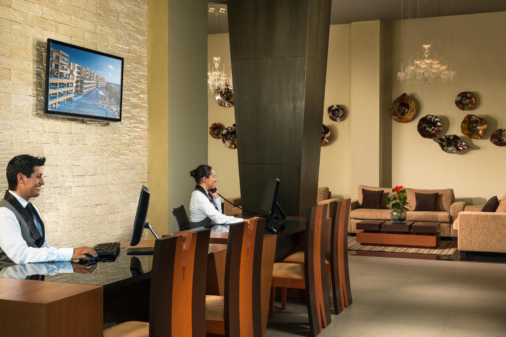 Resort El Dorado Royale, Catamaran, Cenote, & Inclusive Adults Only 5*