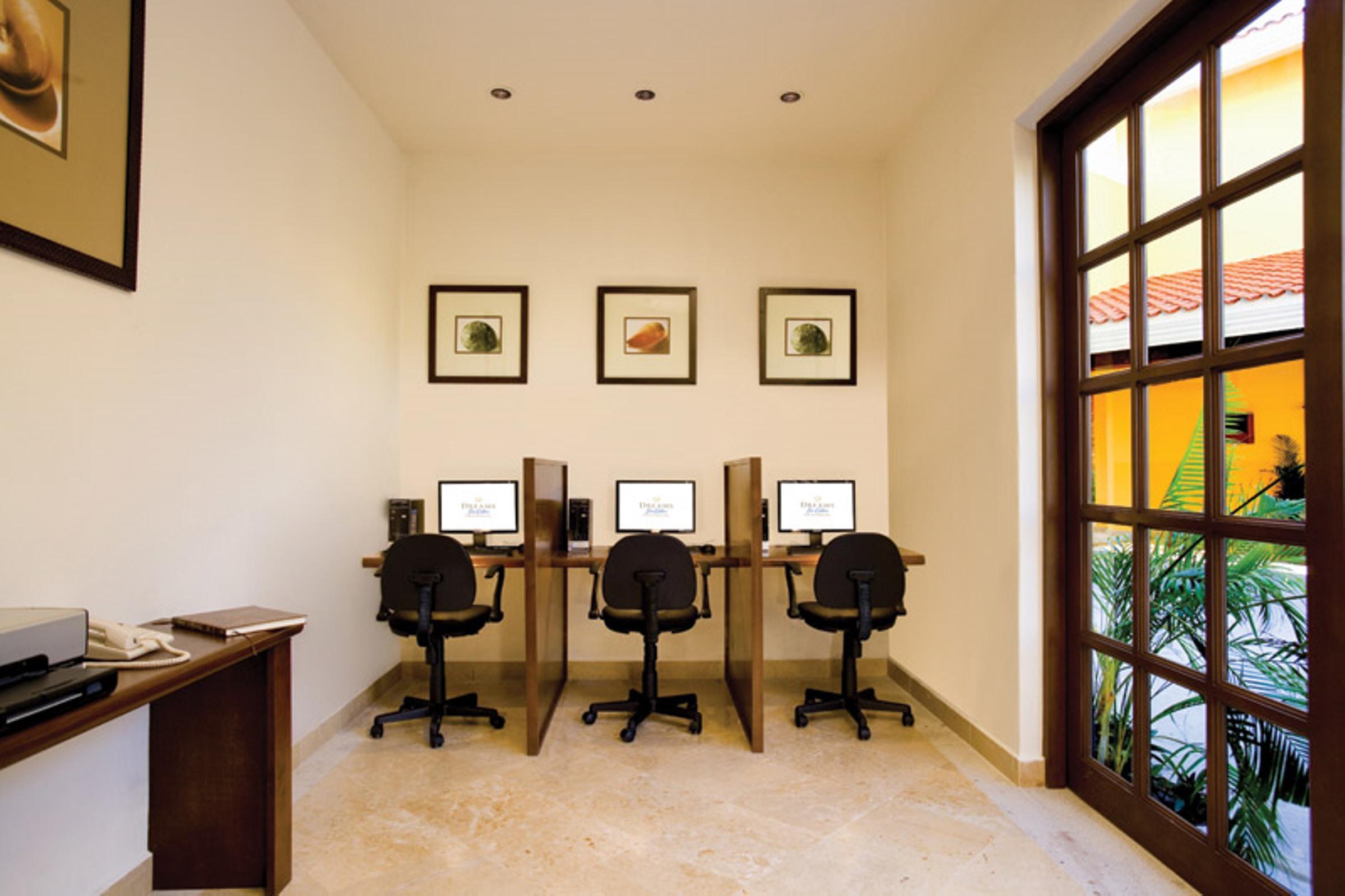 Resort Dreams Cabos Golf &