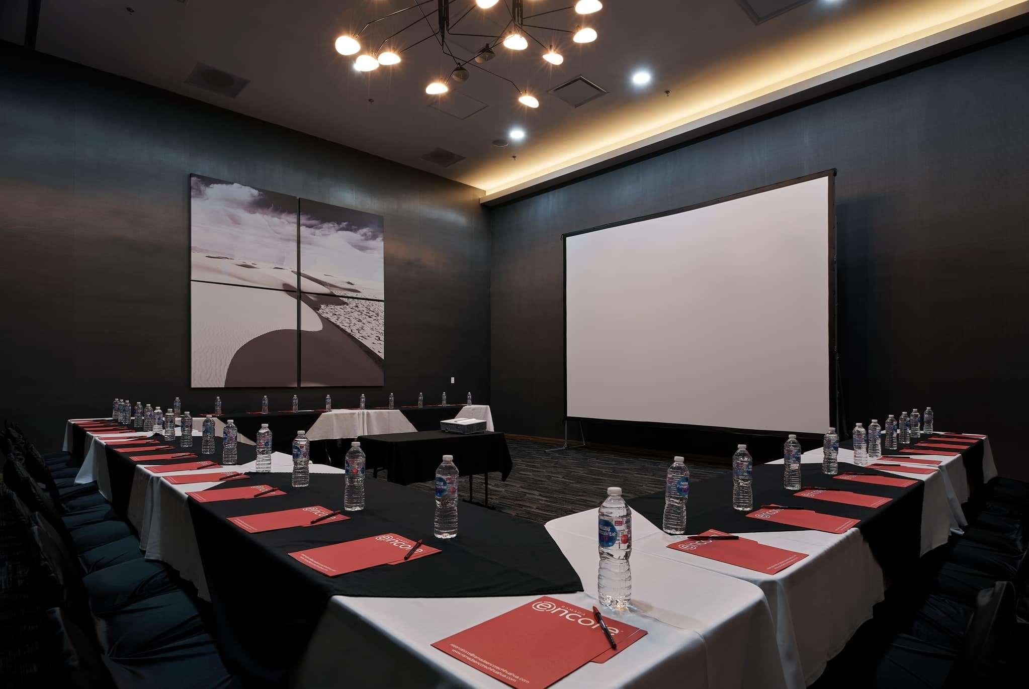 Hotel Four Points By Sheraton Uno 4*