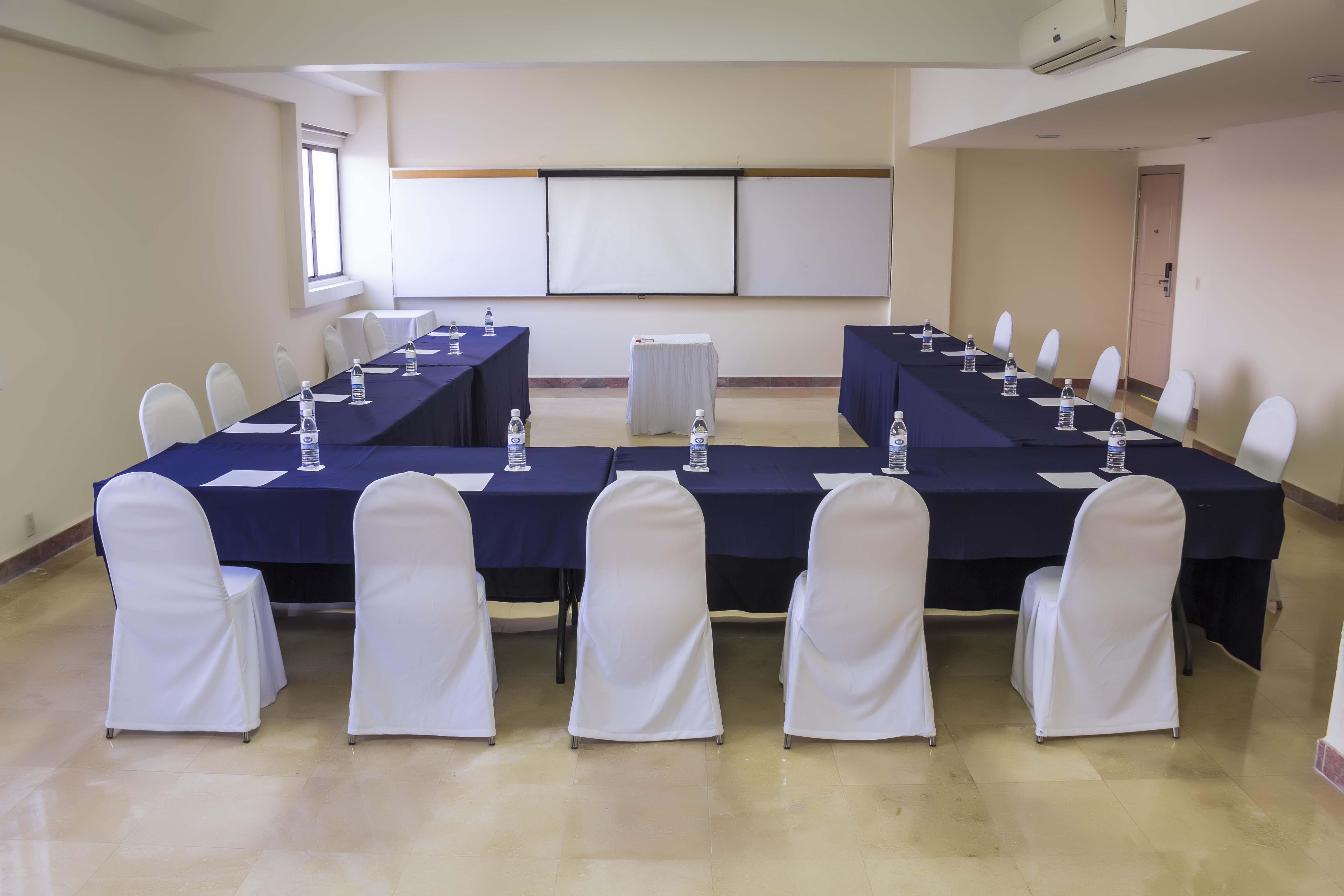 Imperio De Angeles Executive Poliforum