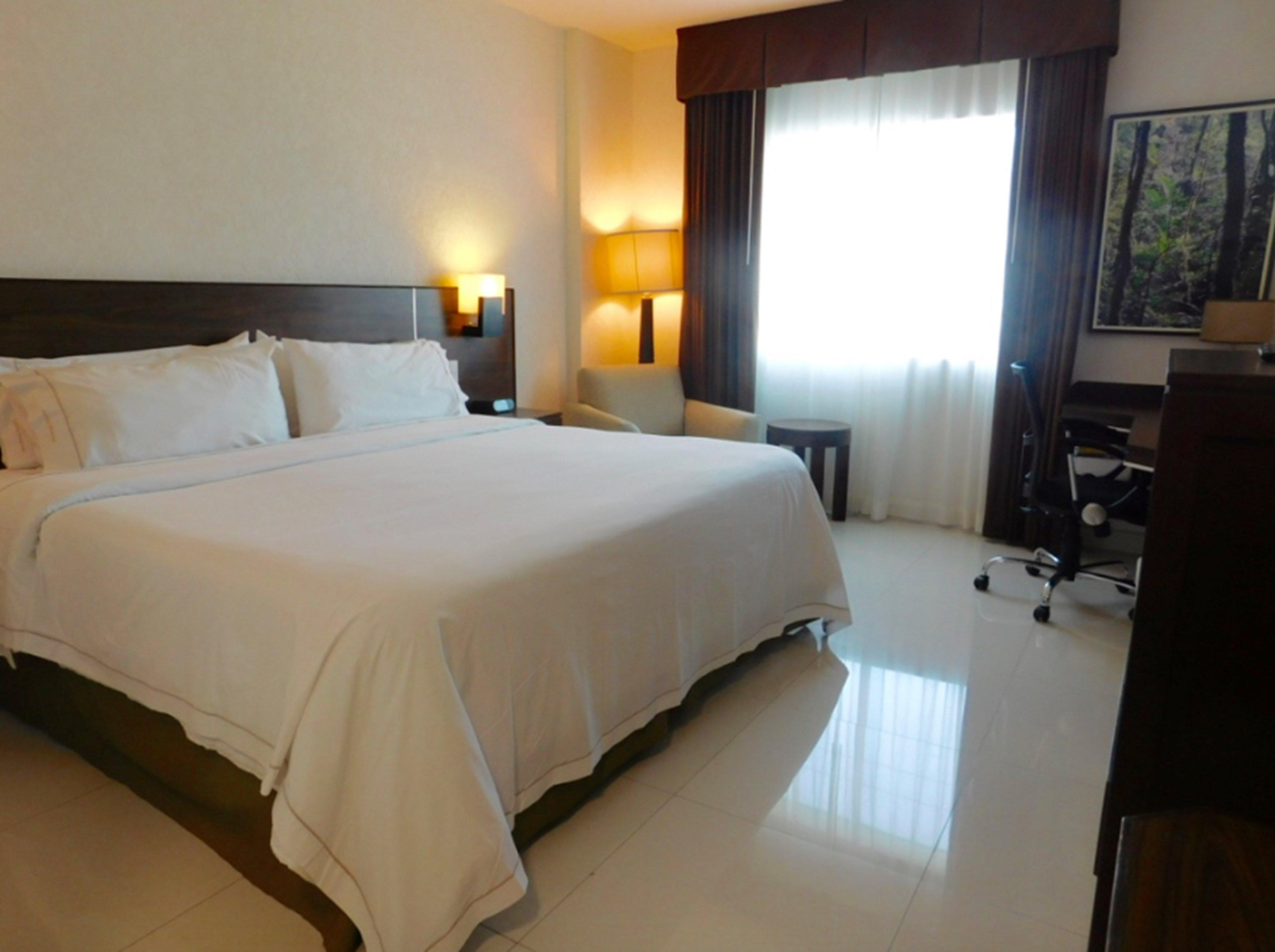 Express La Marimba By Ihg 3*