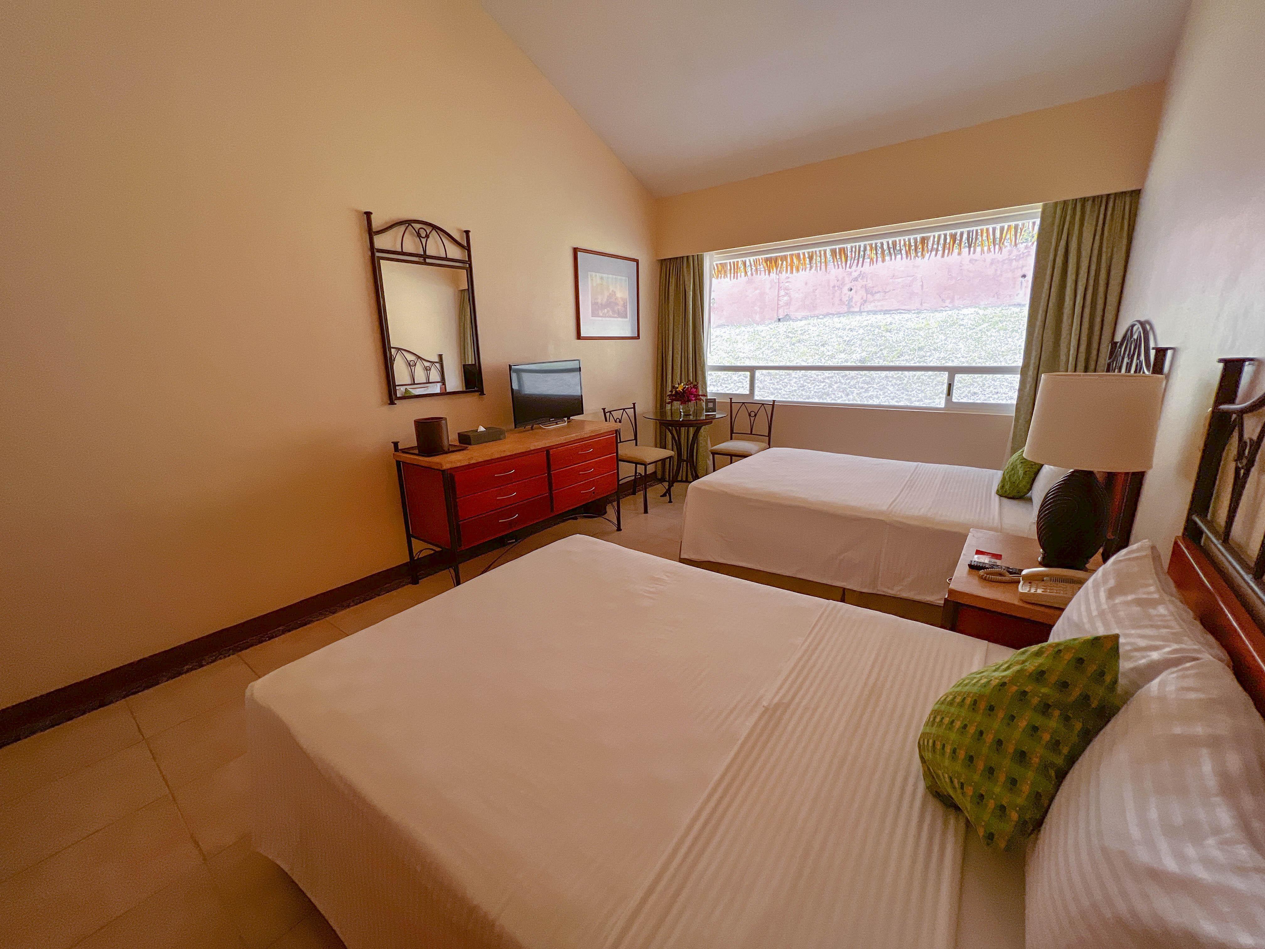 Mercedes Hotel 5*