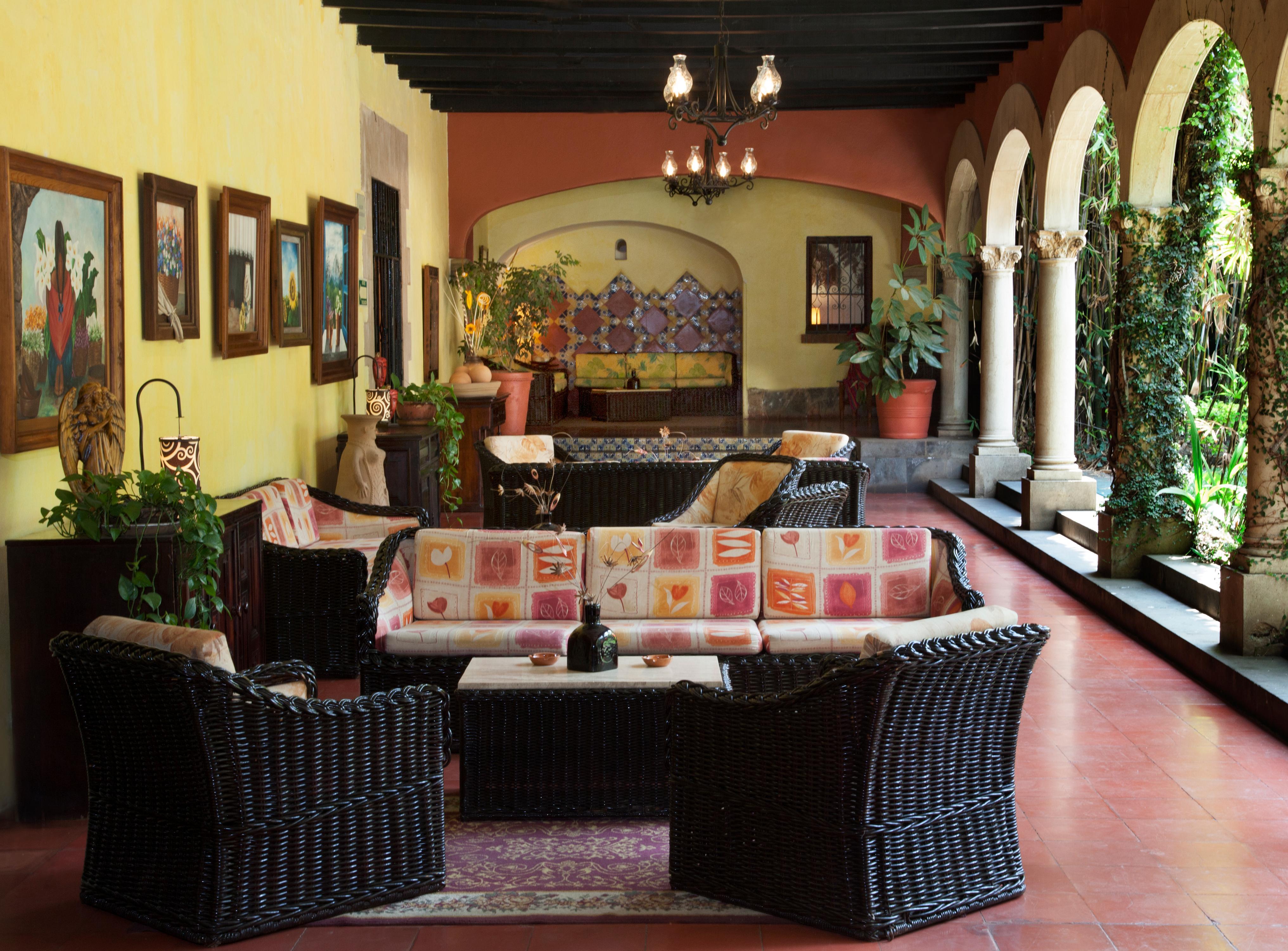 Hotel Racquet