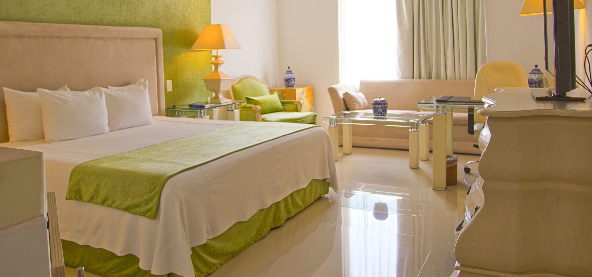 Hilton Mm Grand Puebla, Tapestry Collection