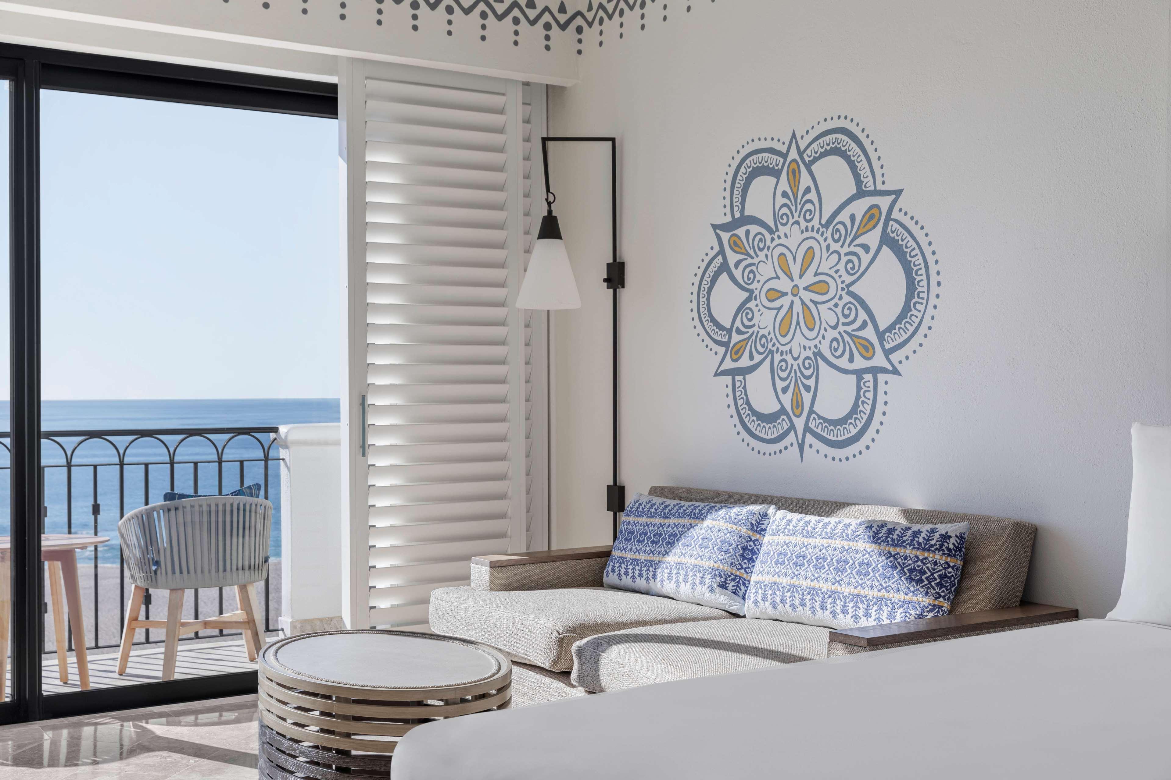 Hilton Cabos Resort 5*