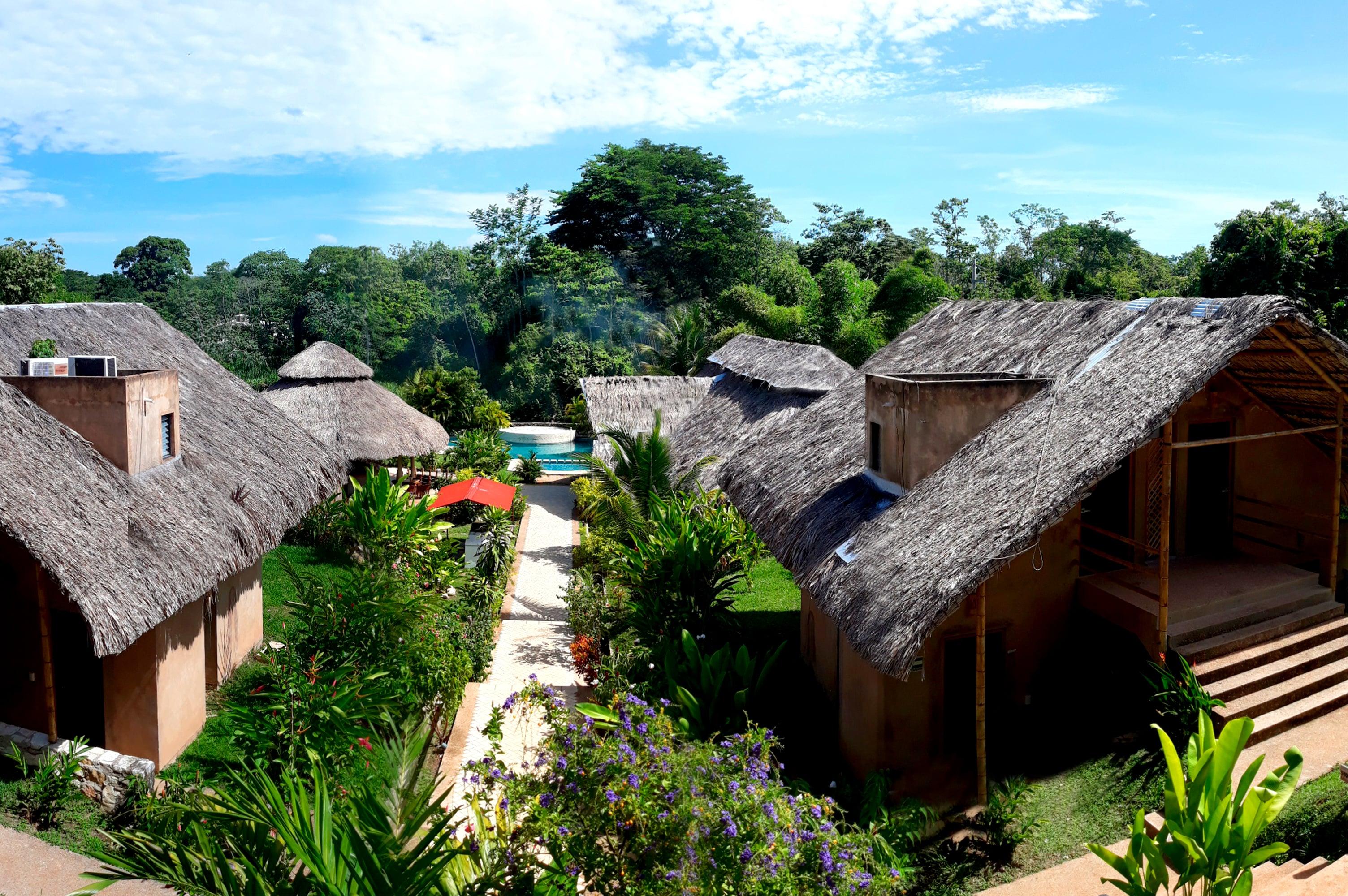 Axkan Palenque, Shows En Vivo & Gastronomia Mar Y Tierra & Travel Agency Hotel Palenque