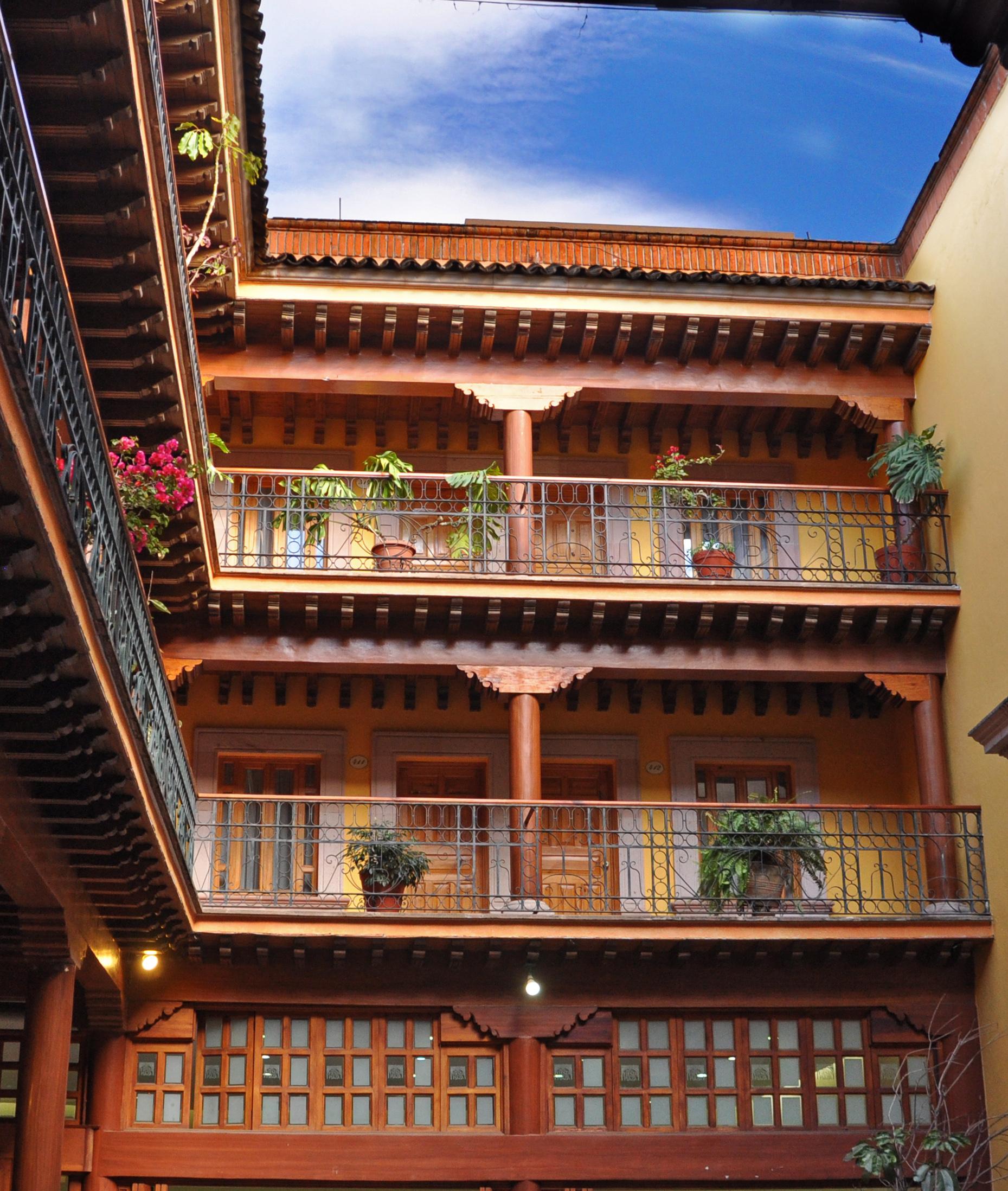 Hotel La Parroquia Patzcuaro