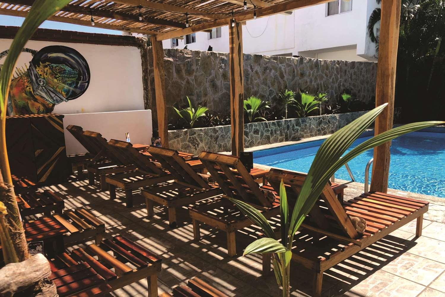 Hotel Western Chahue