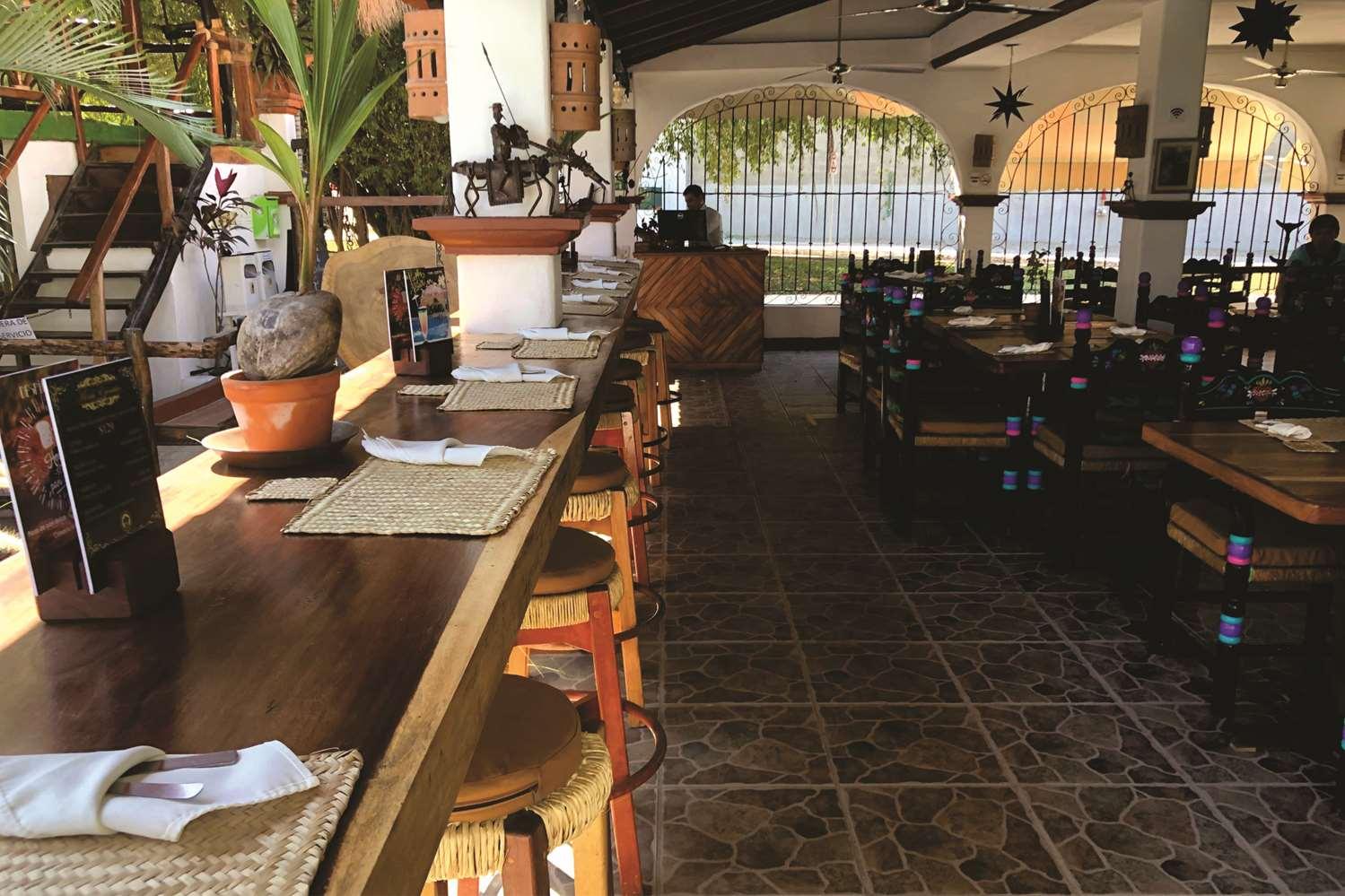 Hotel Western Chahue