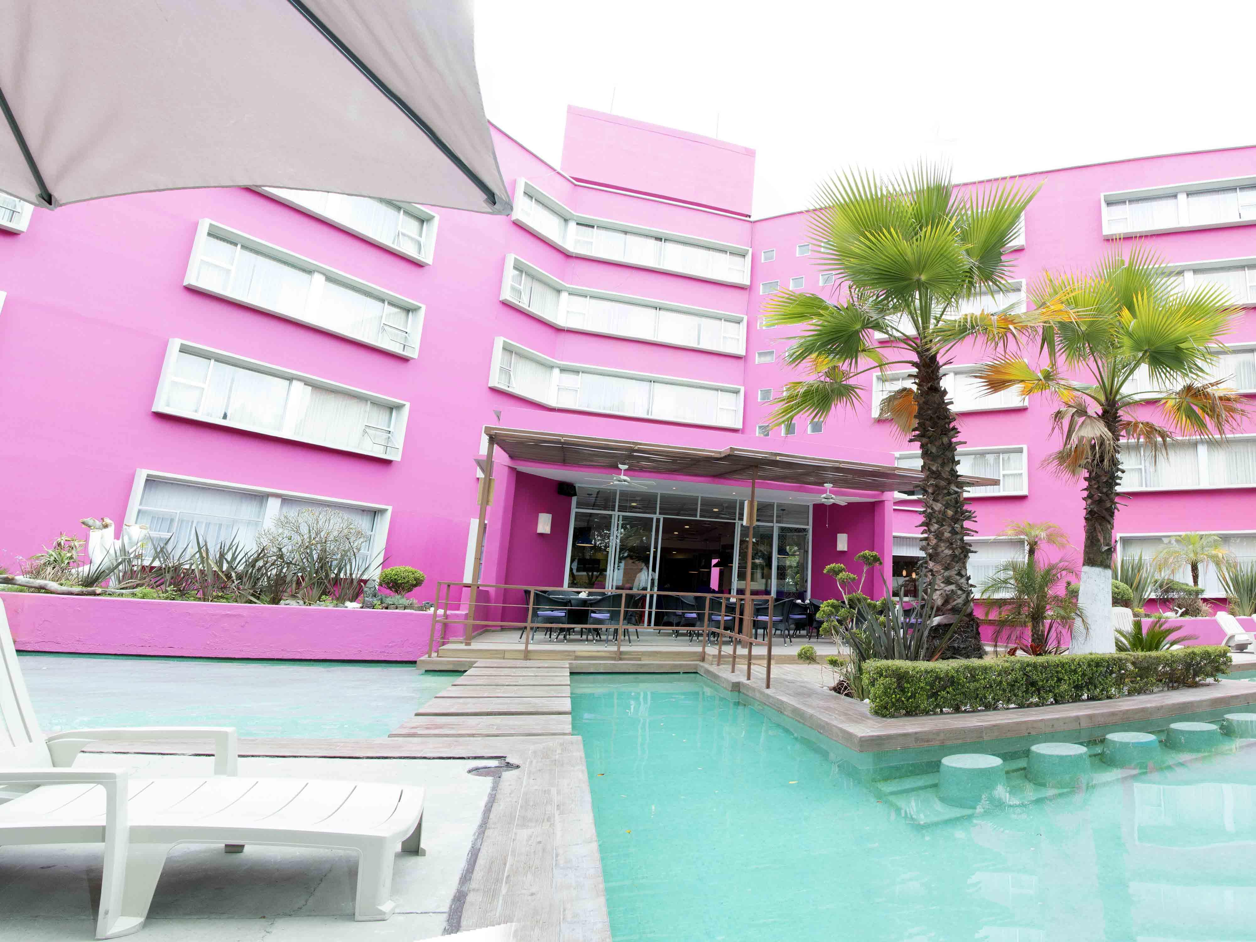 Real De Hotel 4*