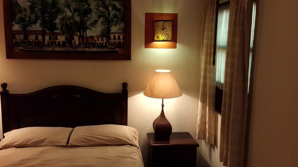 Hotel Casa Del Virrey & Morelia