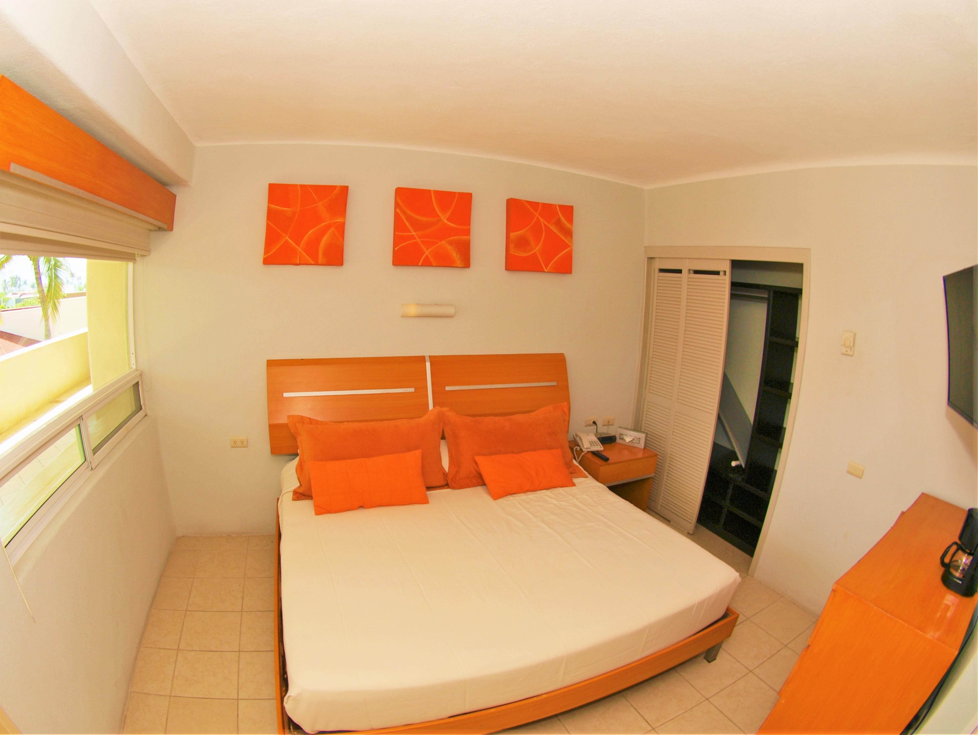 Hotel Camino Real 5*