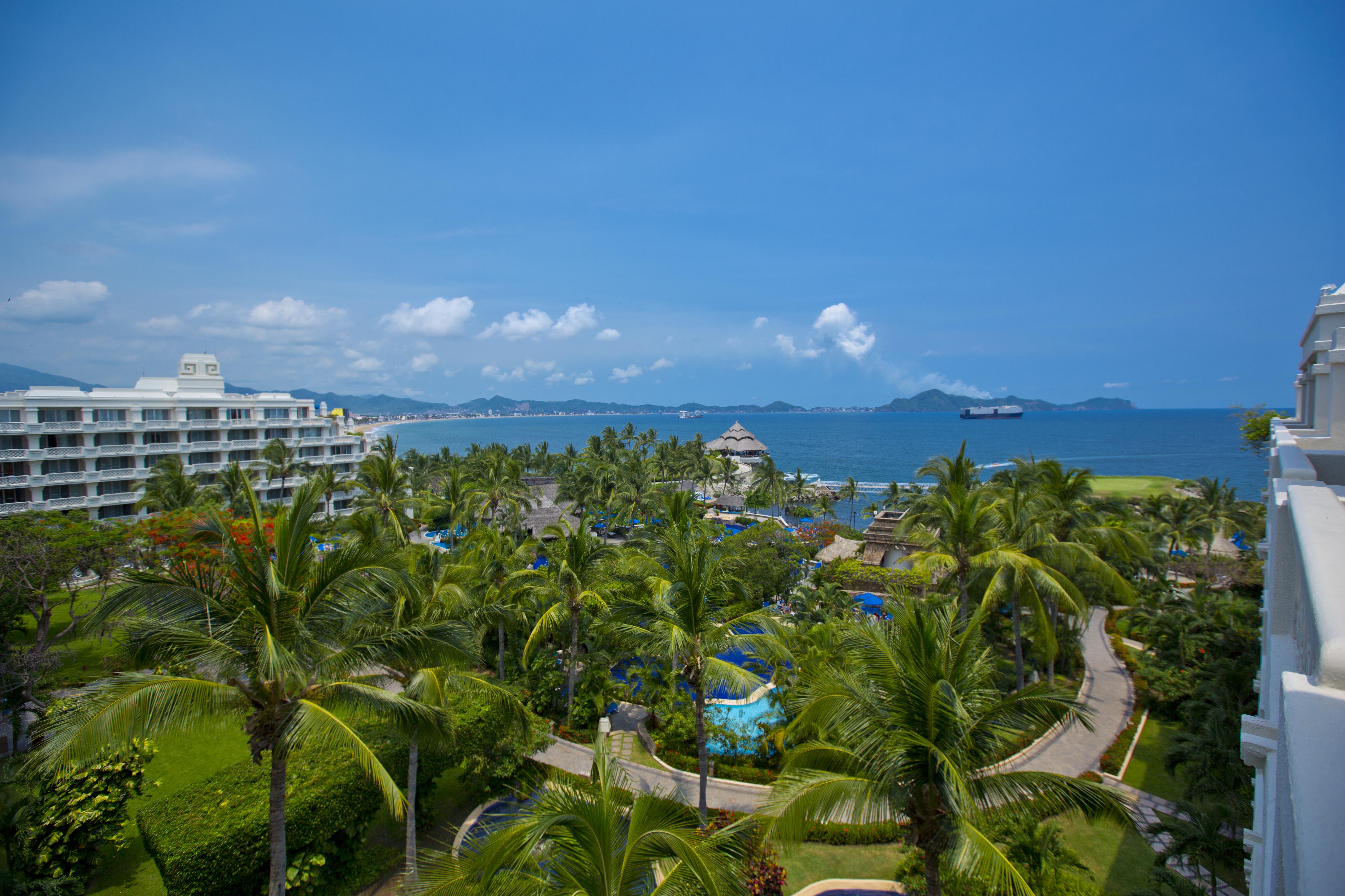 Barcelo Karmina Manzanillo