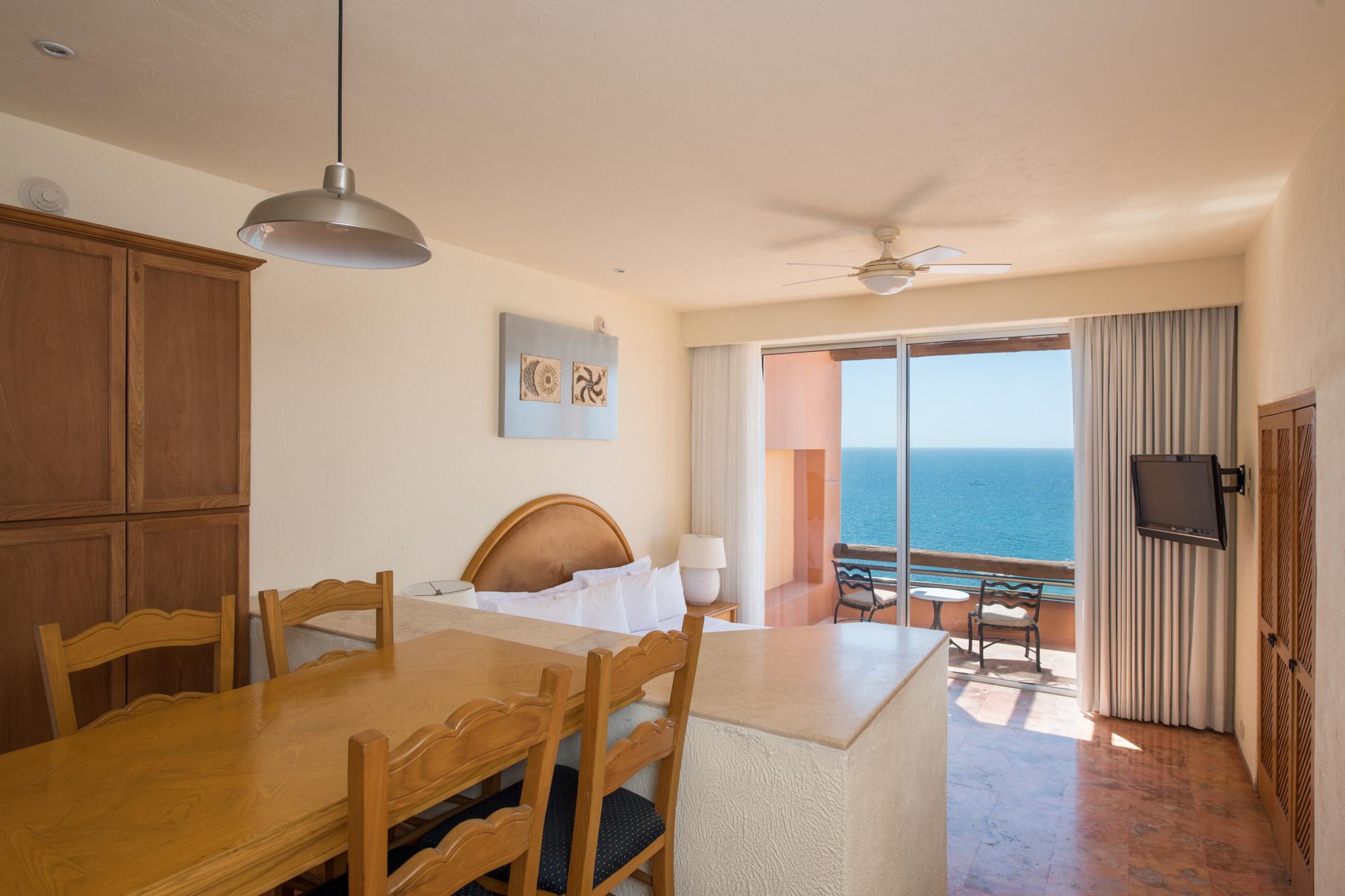Hotel Club Regina Cabos