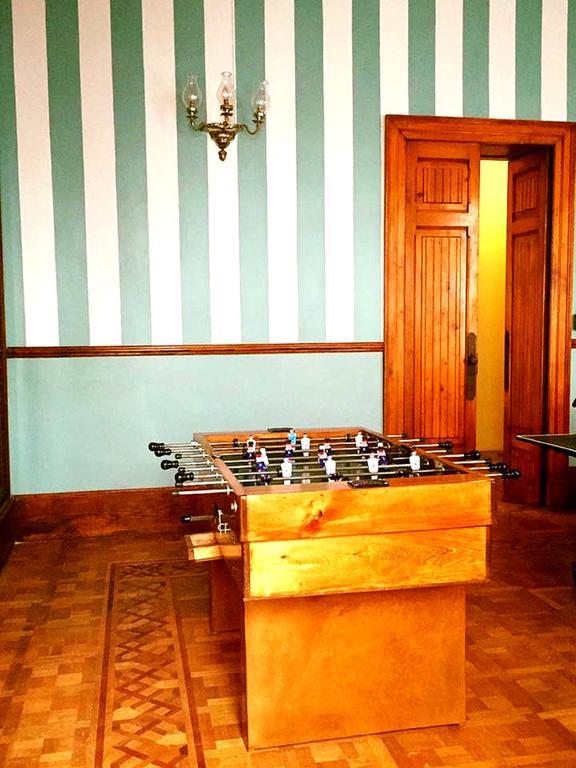 Hostel Leonora