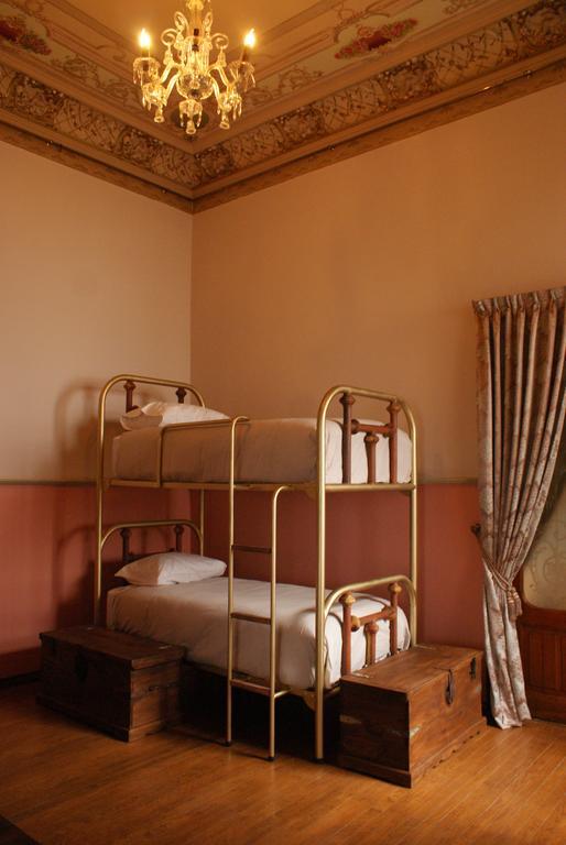 Leonora Hostel *