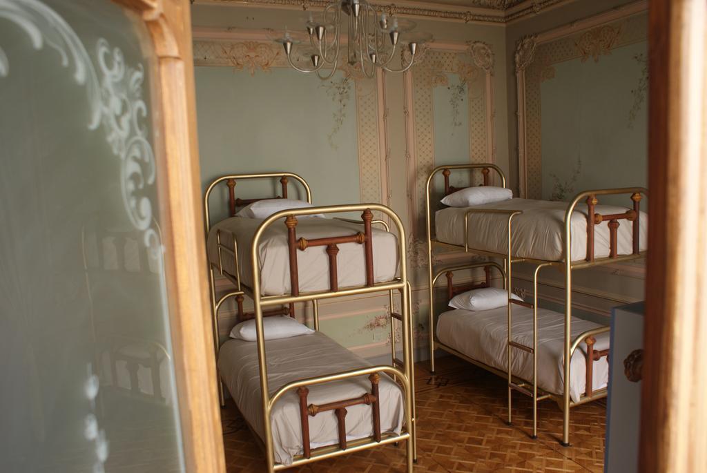 Leonora Hostel Puebla