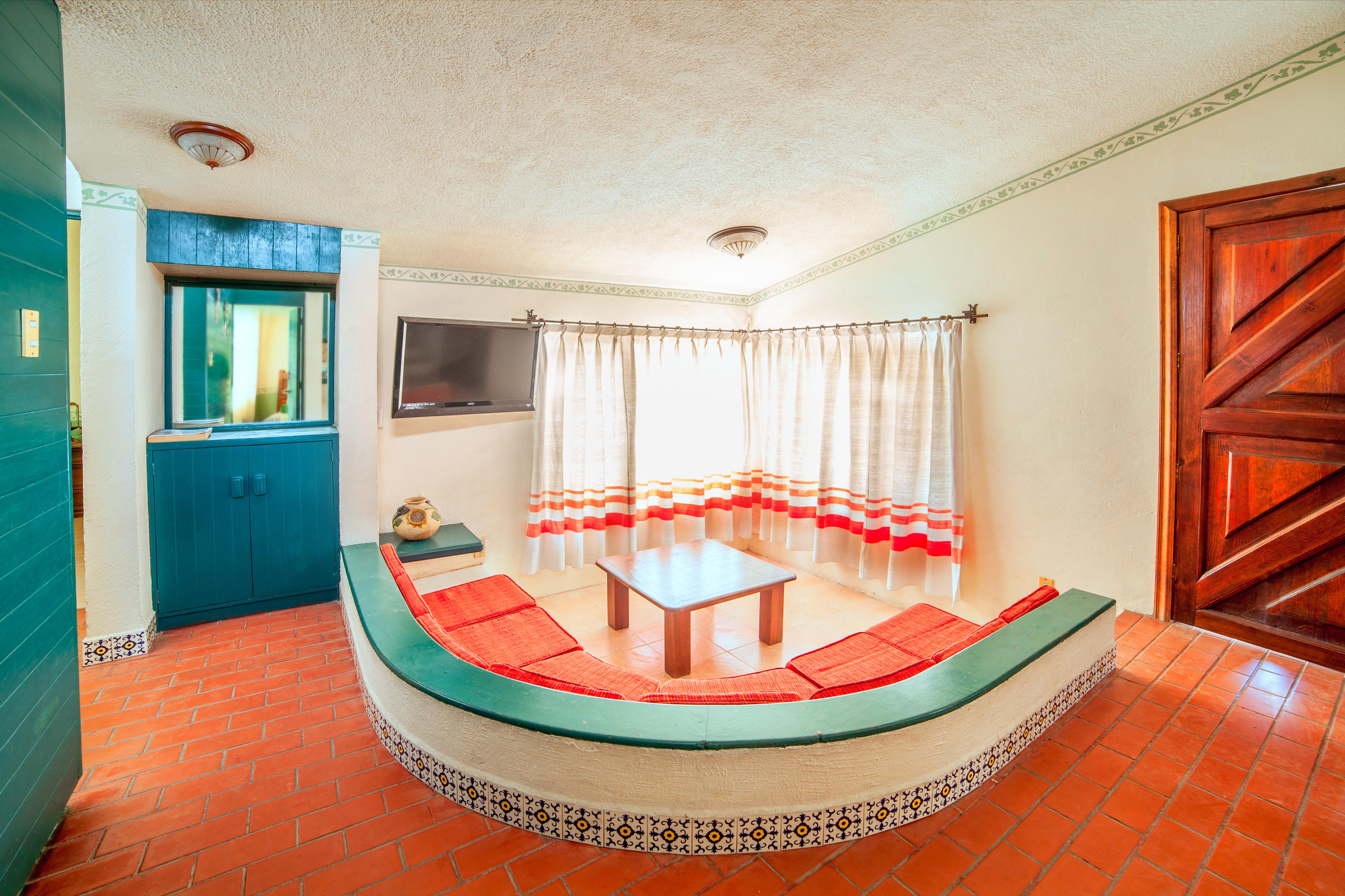 Hotel Del Sol &