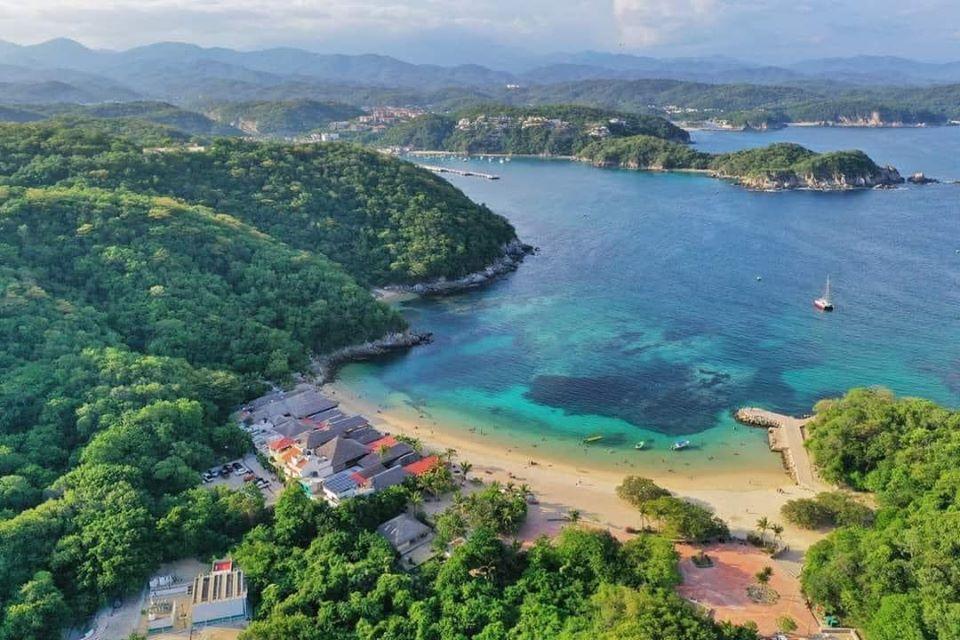 Hotel Casa Danna Huatulco 3*