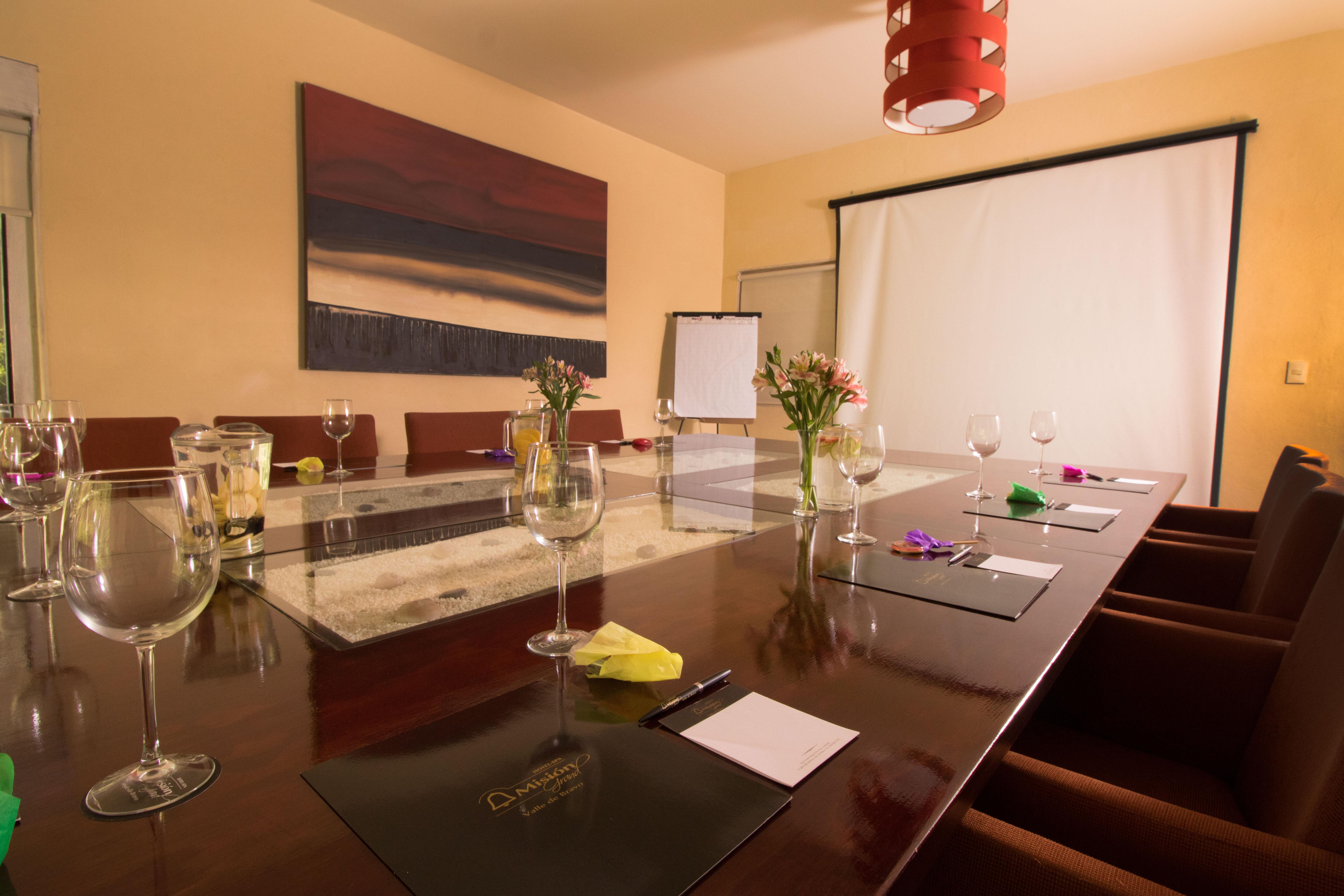 Mision Grand Hotel 4*