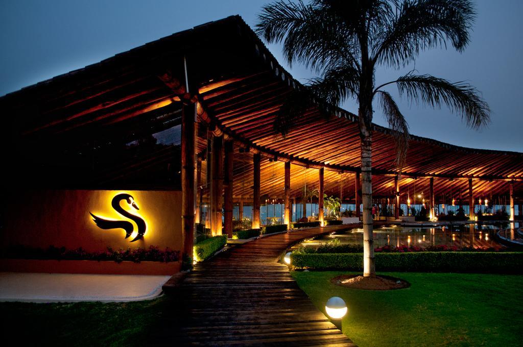 Resort El Santuario &