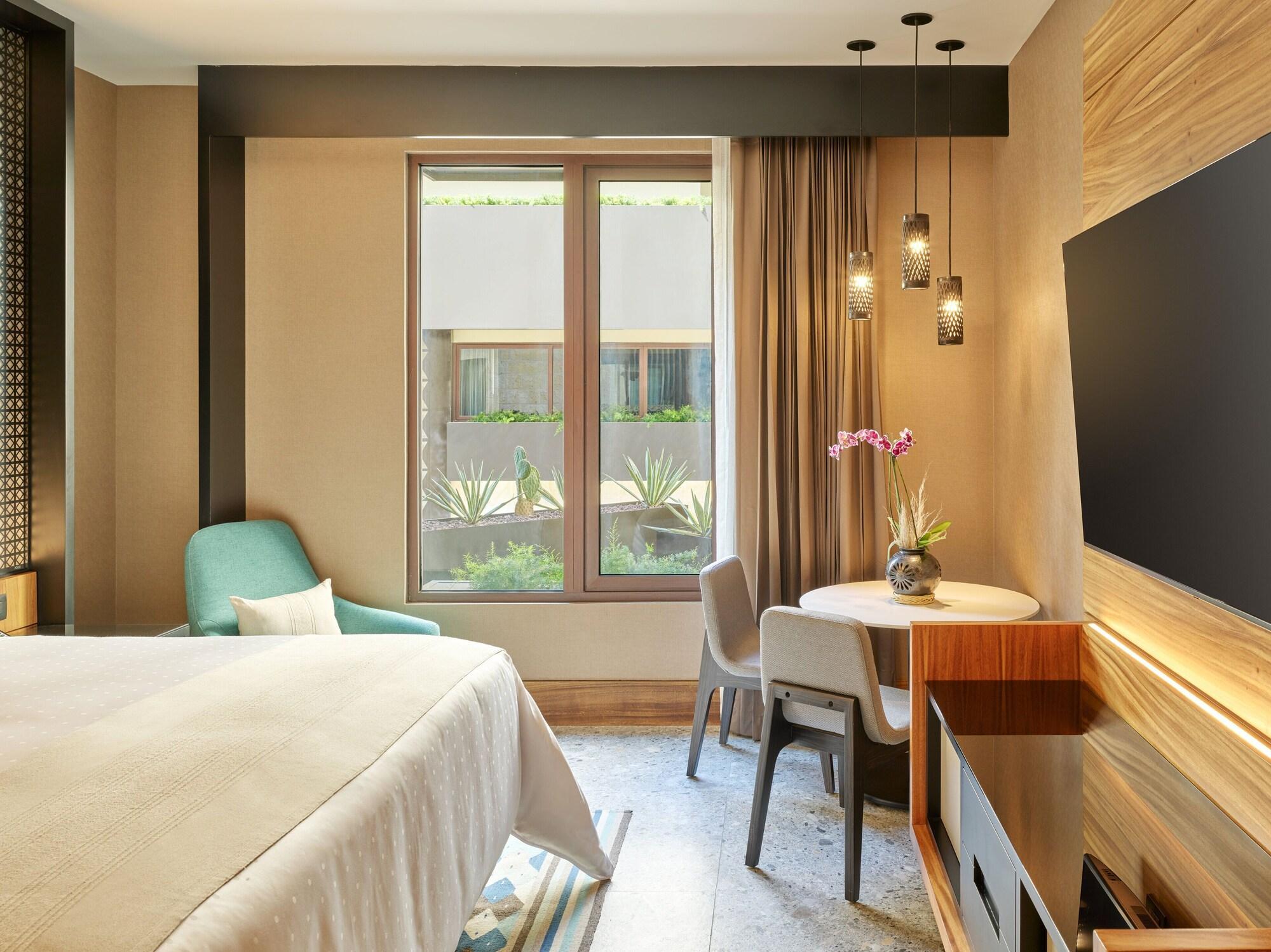 Grand Fiesta Americana Hotel 5*