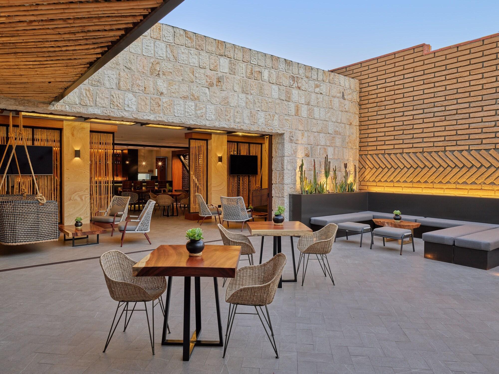 Hotel Grand Fiesta Americana