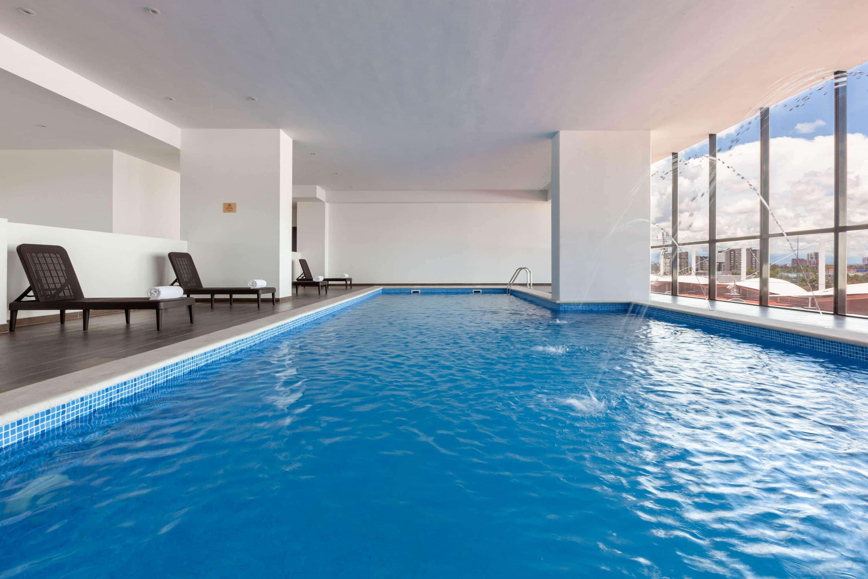 Wyndham Angelopolis Hotel 2*