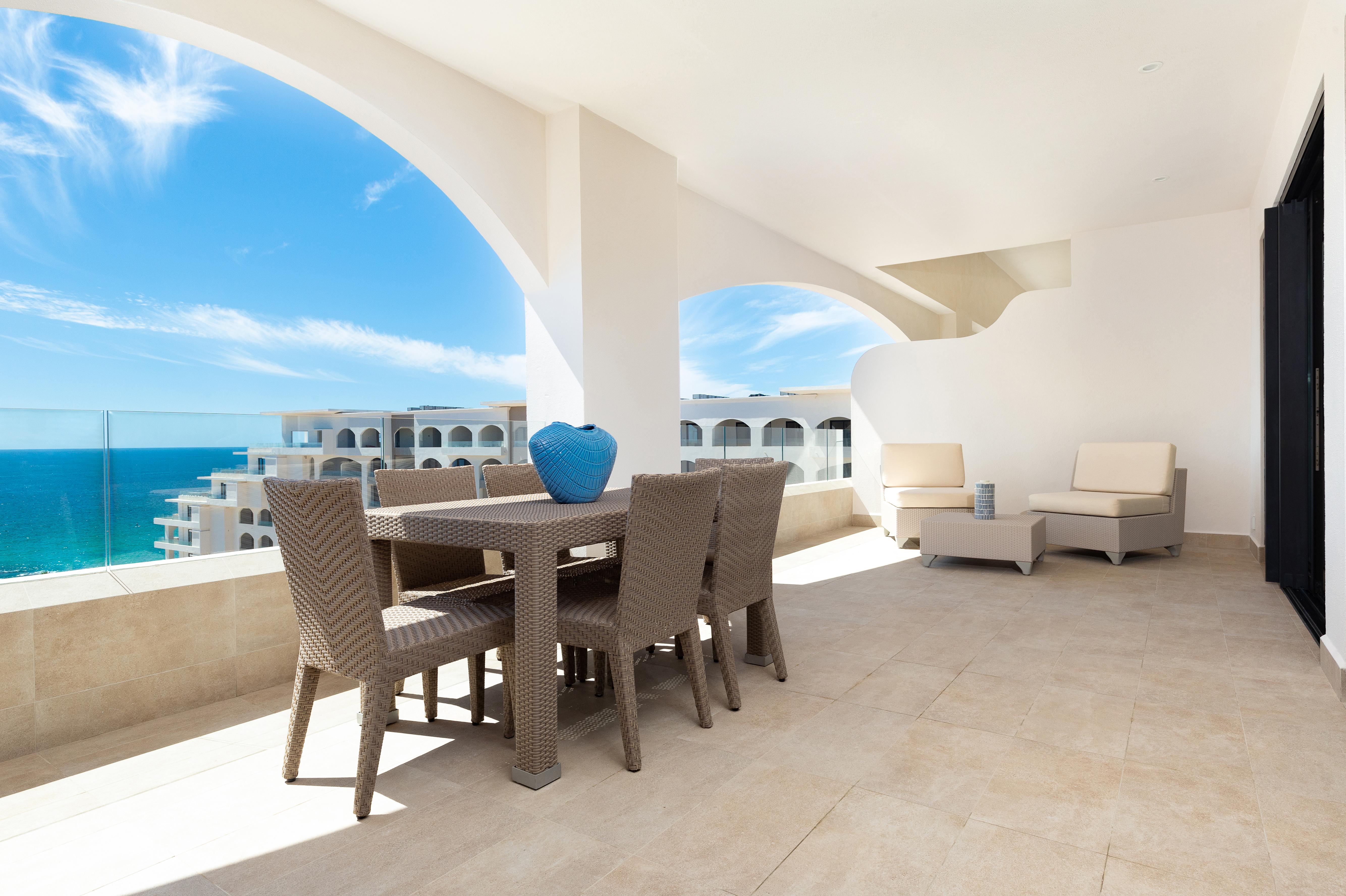 Hotel La Valencia & Cabos 5*