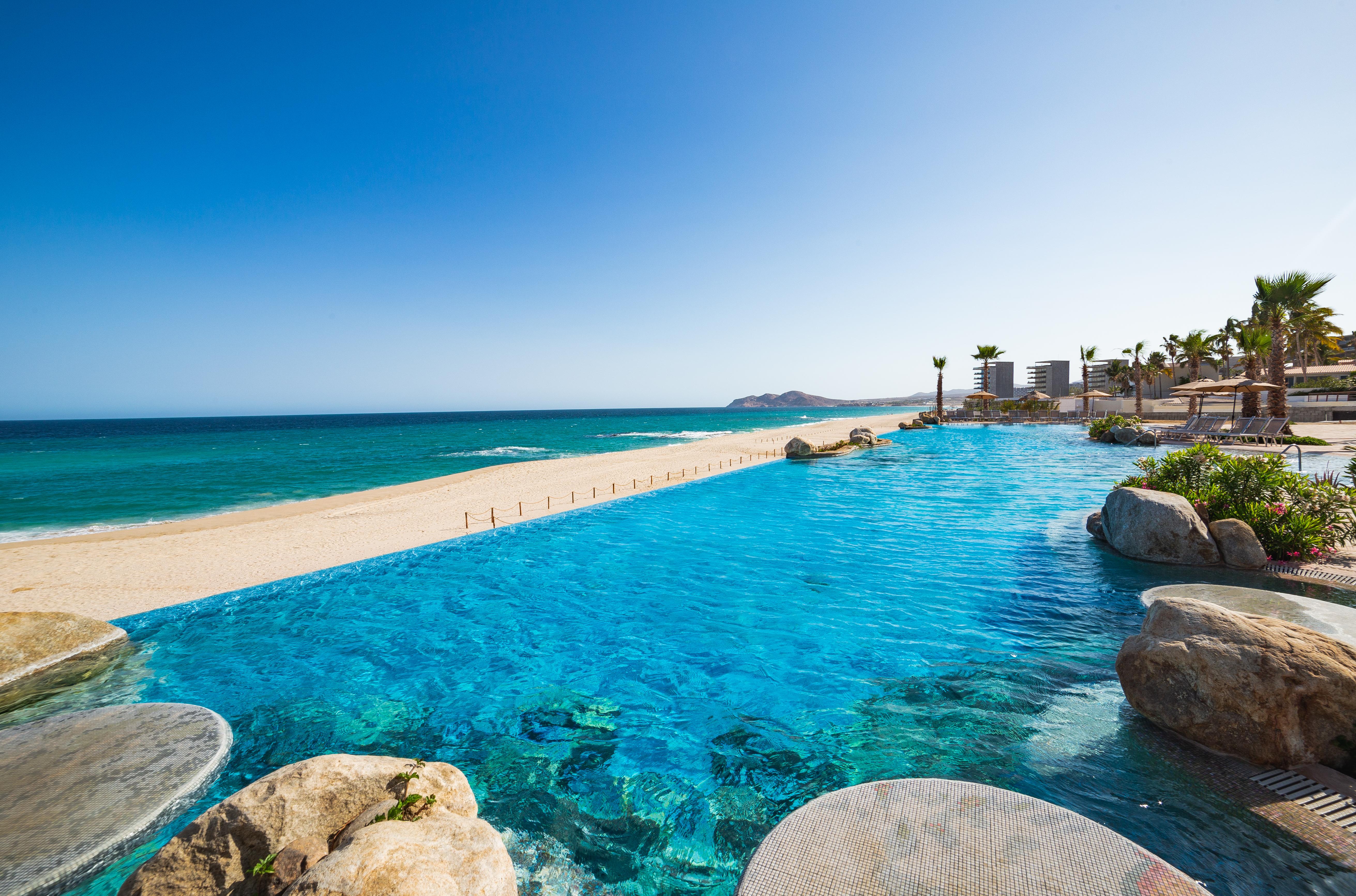 La Valencia & Cabos 5*