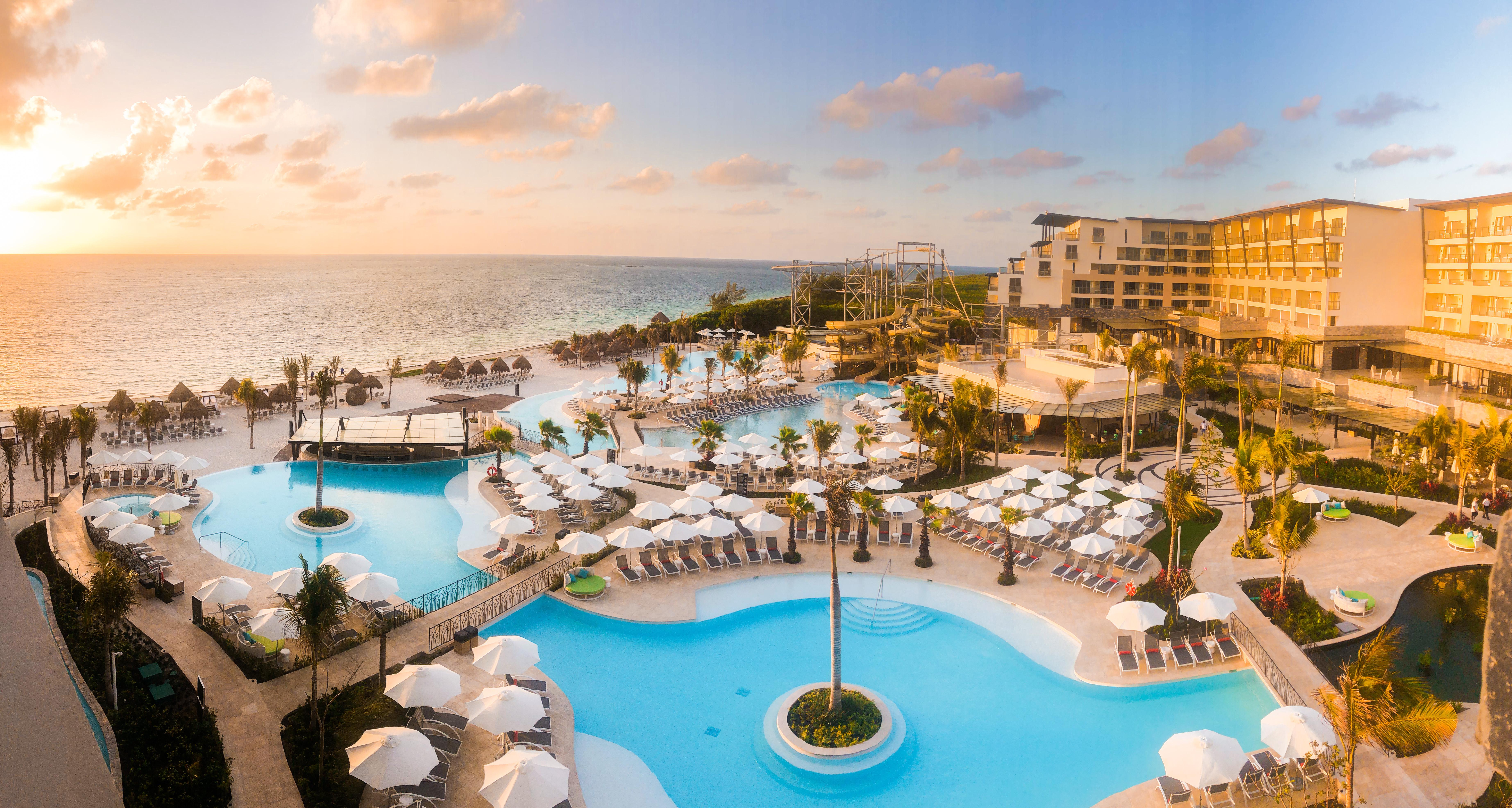 Resort Dreams Natura & 5*