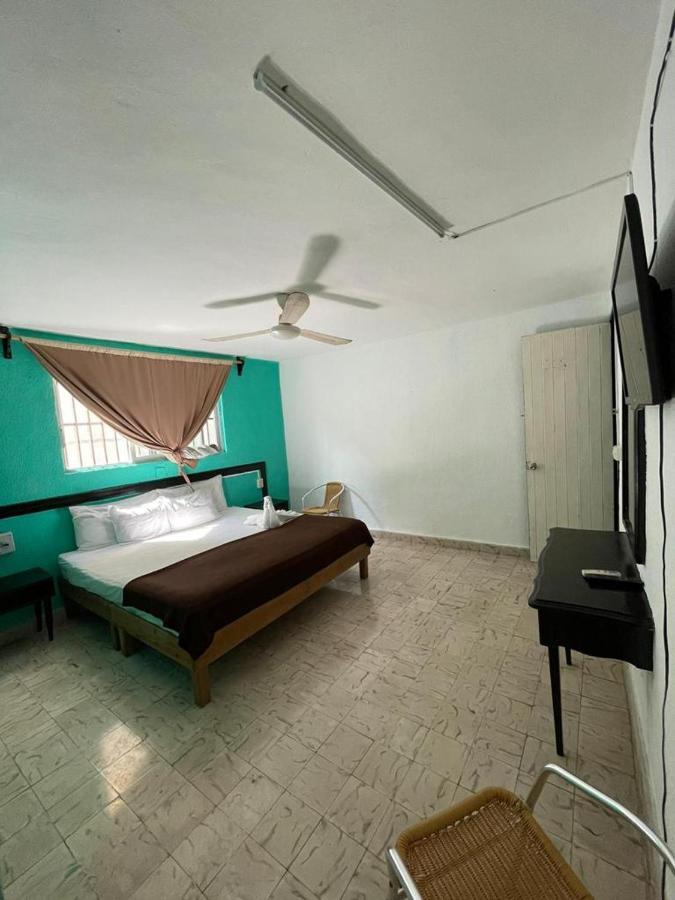 Grand & Diving Hotel