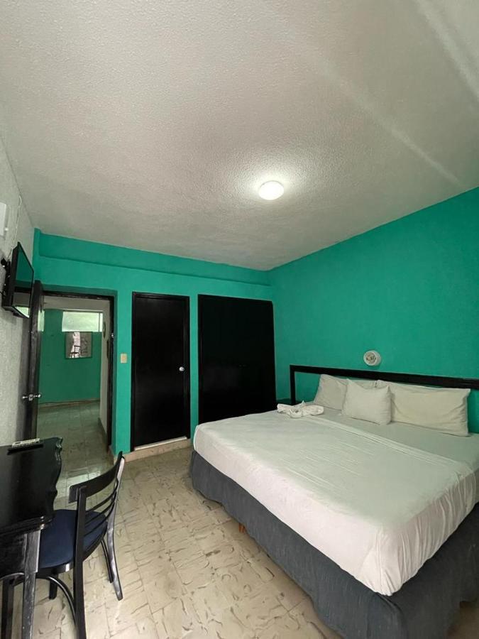 Grand & Diving Hotel