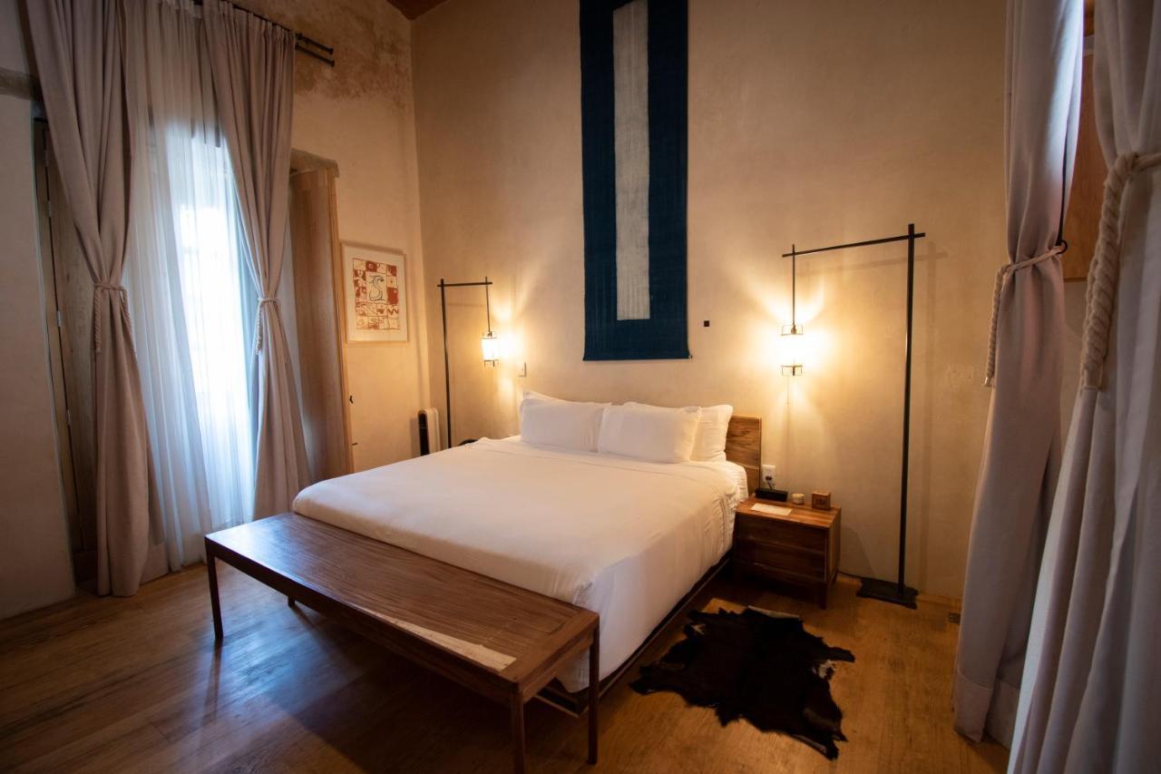 Hotel Amantes