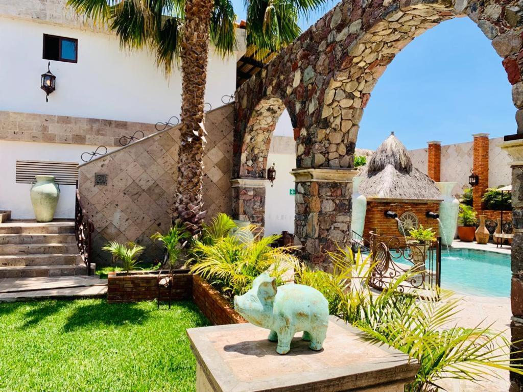 Casa Miura Boutique Hotel 3*