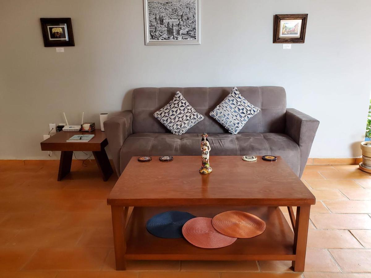 Bed & Breakfast Casa De Tillie *