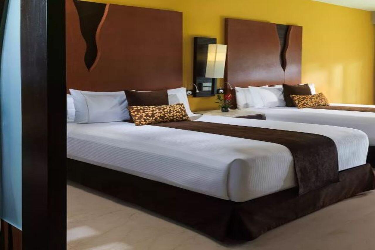 Generations Riviera Maya Family Catamaran, Water Park & Inclusive 5* Puerto Morelos