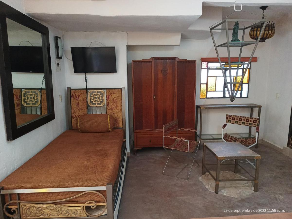 Antigua Casa Hogar Taxco de Alarcon