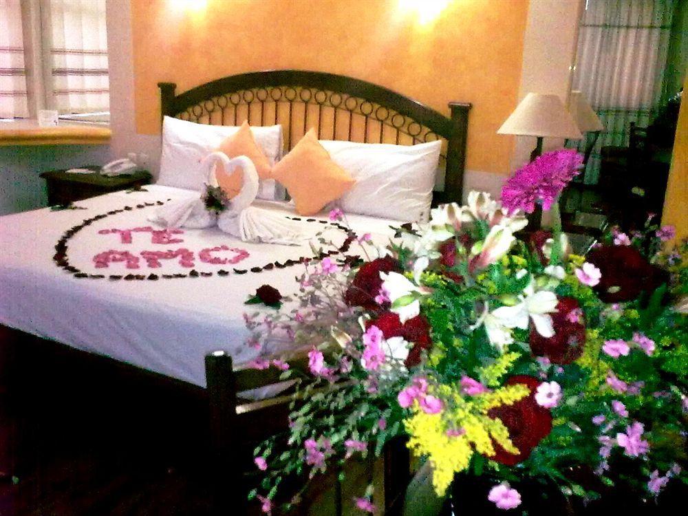 Angel Hotel