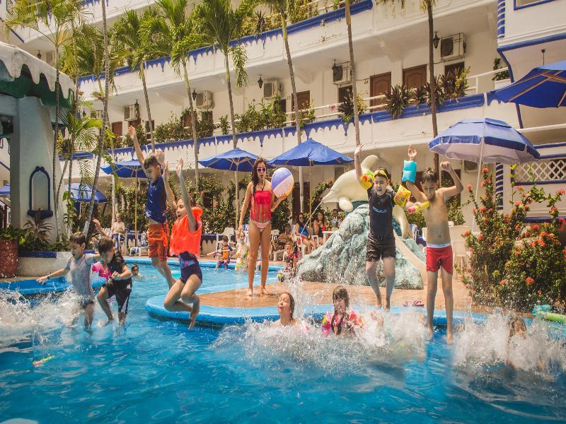 Fiesta Mexicana Hotel Manzanillo