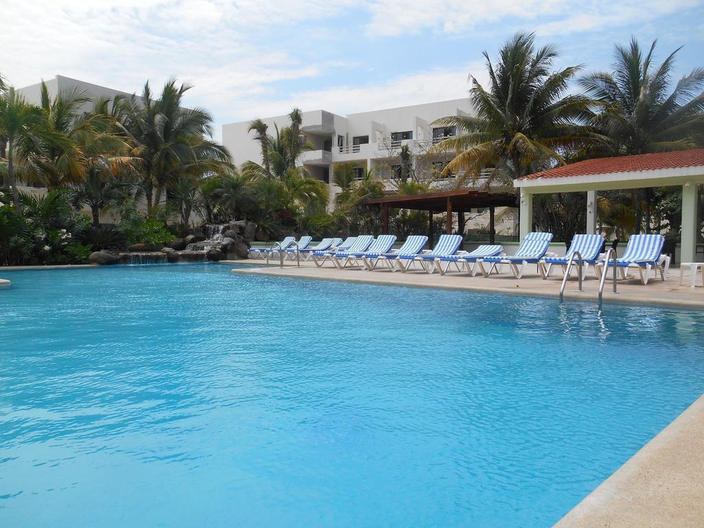 Club Caribe Hotel 3*