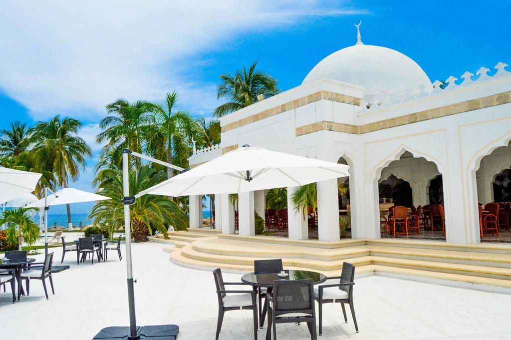Aldea Del Bazar & 4*