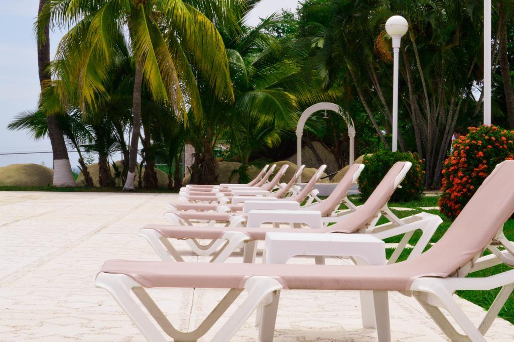 Aldea Del Bazar & Hotel Puerto Escondido (Oaxaca)
