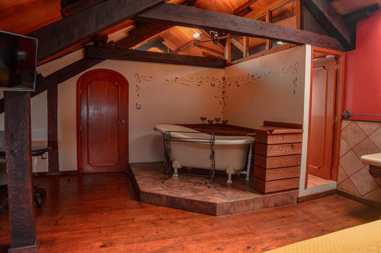 Casa De Arcangeles 4*