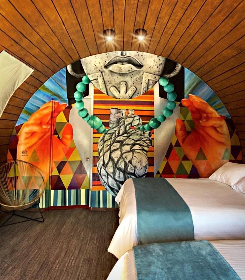 Matices De Barricas Hotel Tequila