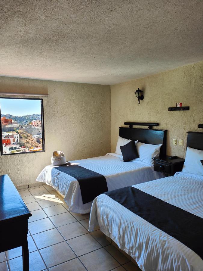 1988 Hotel
