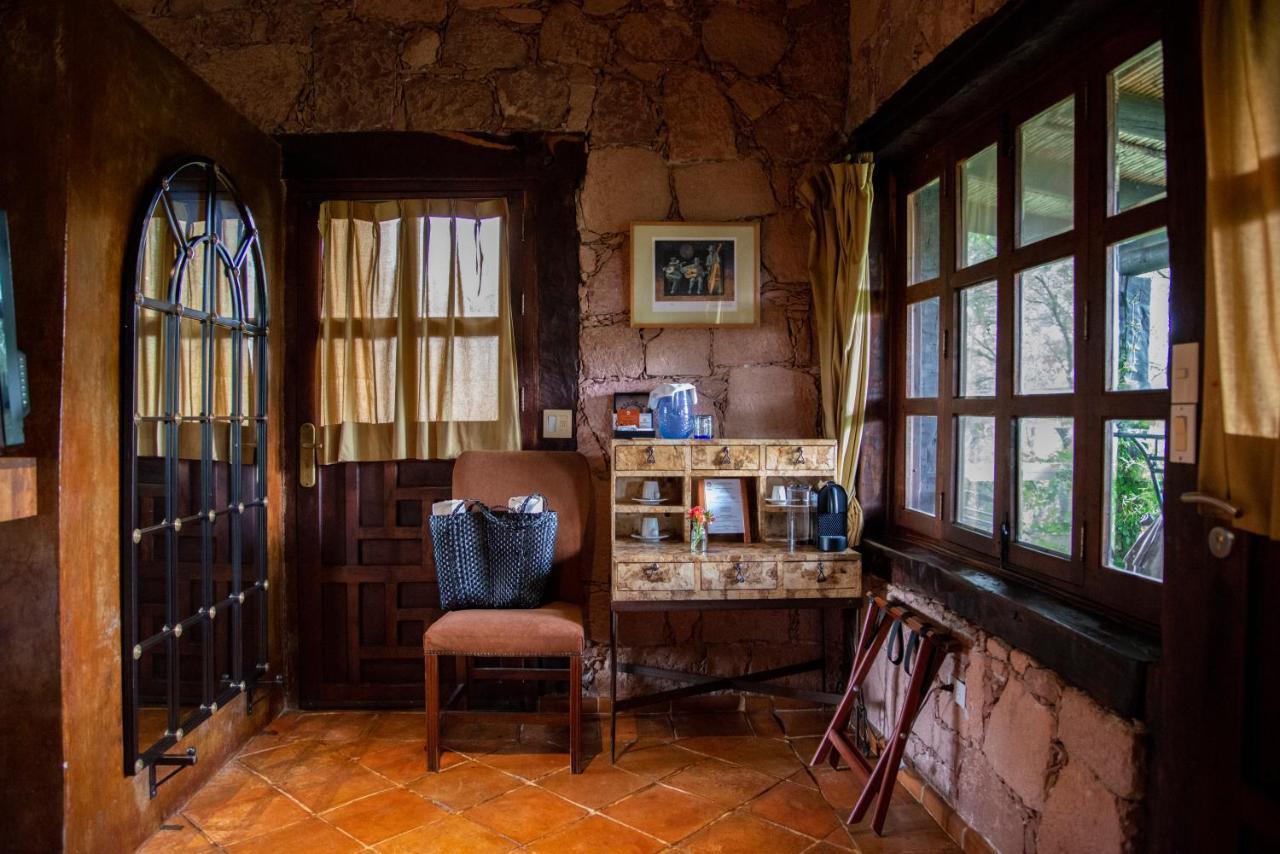 Nirvana Restaurant & Retreat Hotel